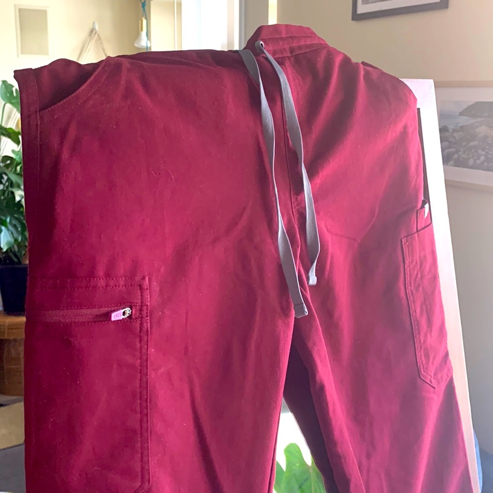 Figs Yola Scrub Pants Burgundy